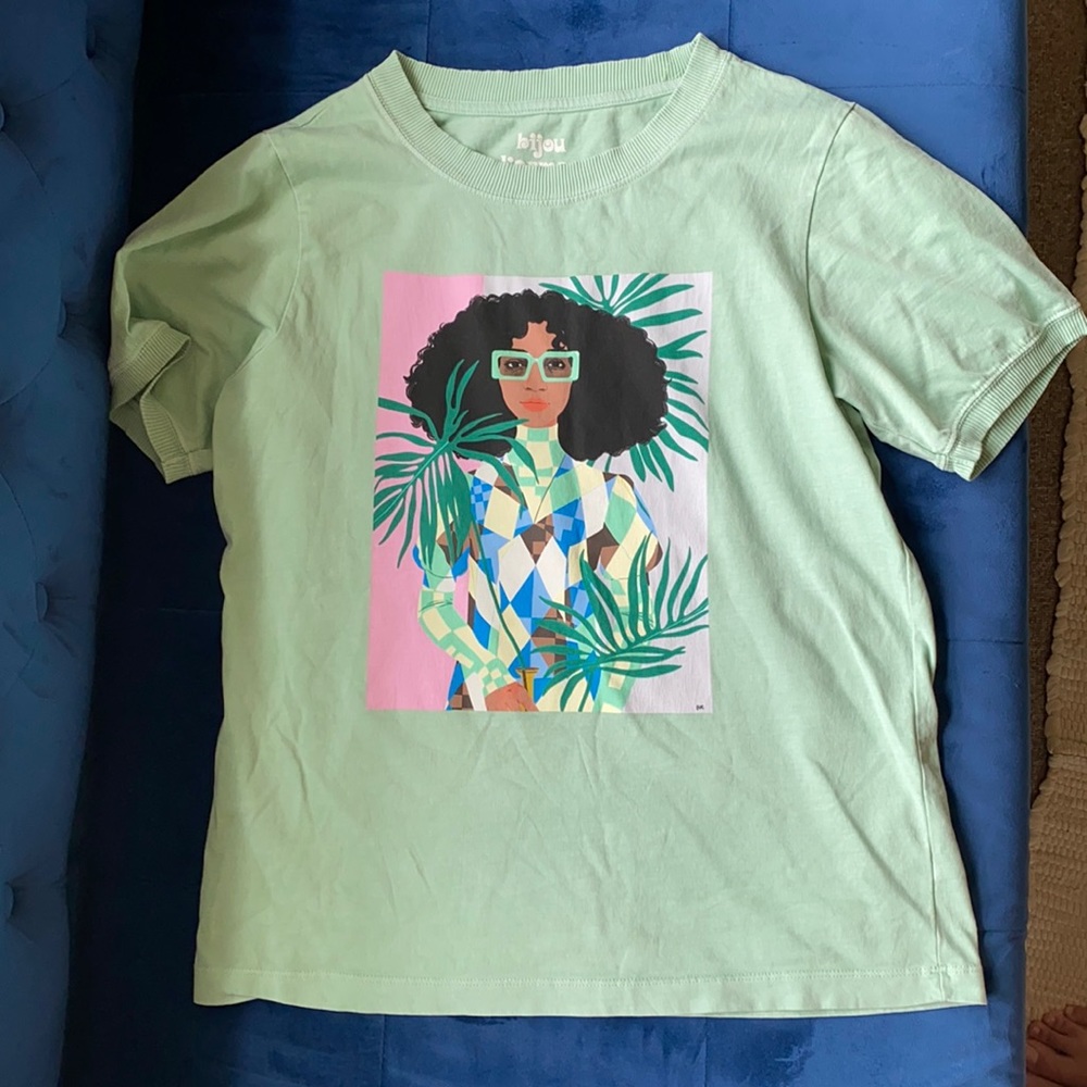 Women’s artsy T-Shirt XS